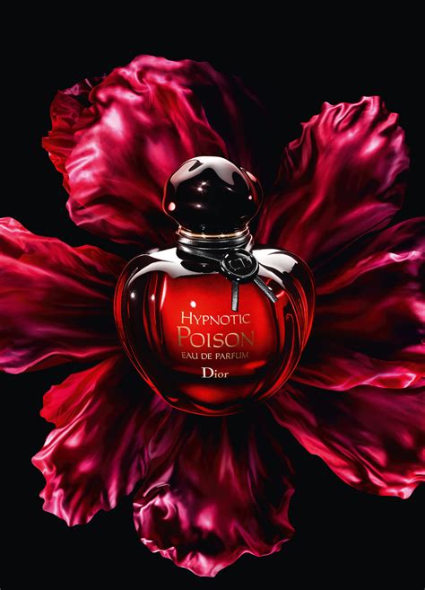 Christian Dior red perfume